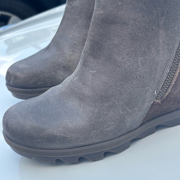 Sorel Charcoal Ankle Booties 10